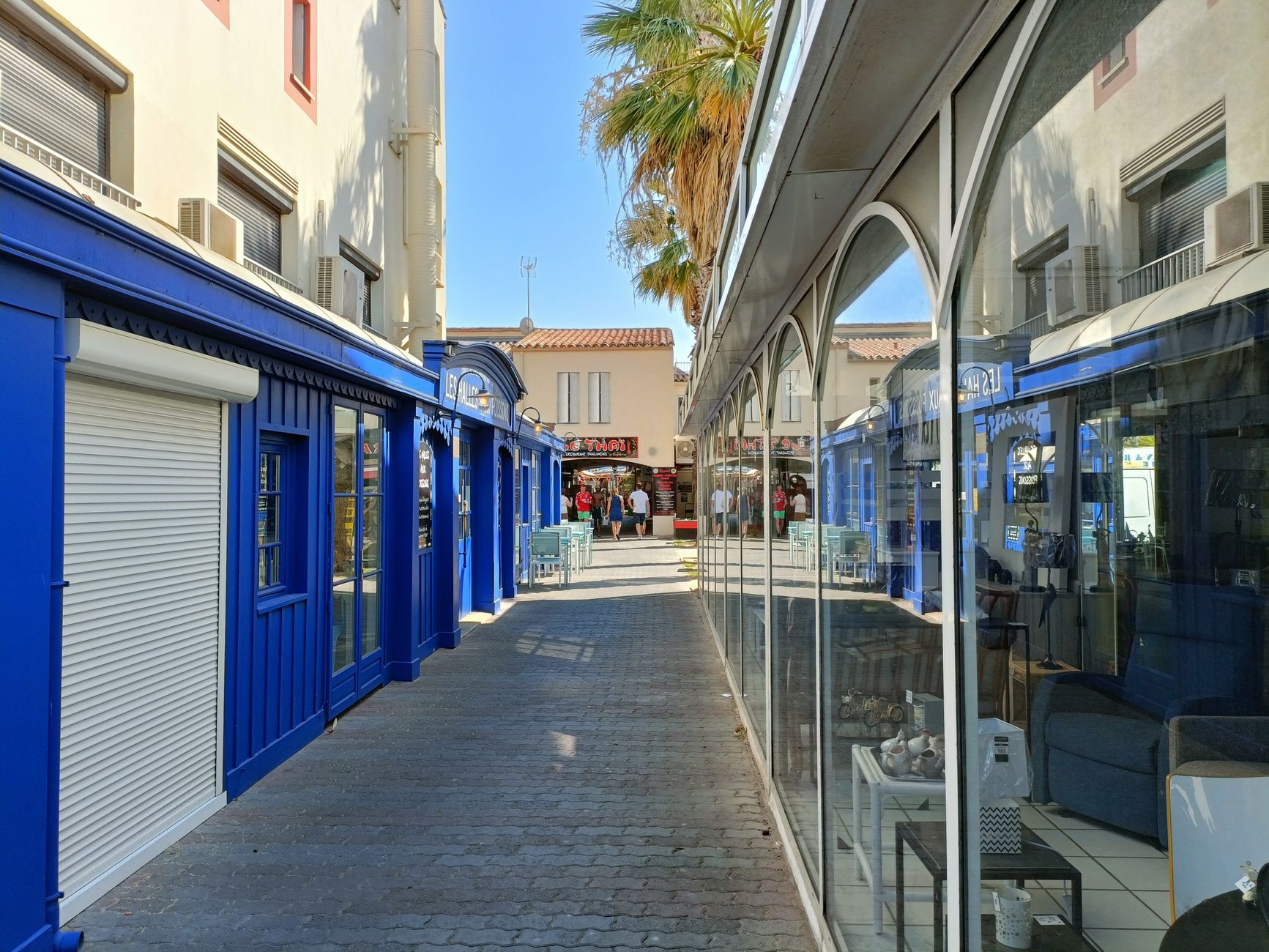 Agence immobilière commerciale équipe à Fontenay-sous-Bois